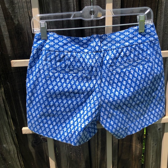 J. Crew Seersucker 5” City Fit Shorts 0 - Picture 4 of 8